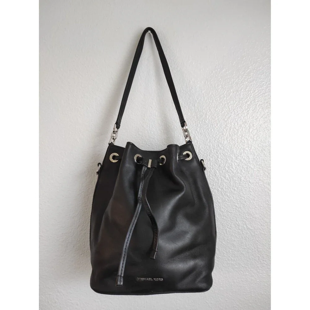 Michael Kors DOTTIE Black Leather Bucket Bag